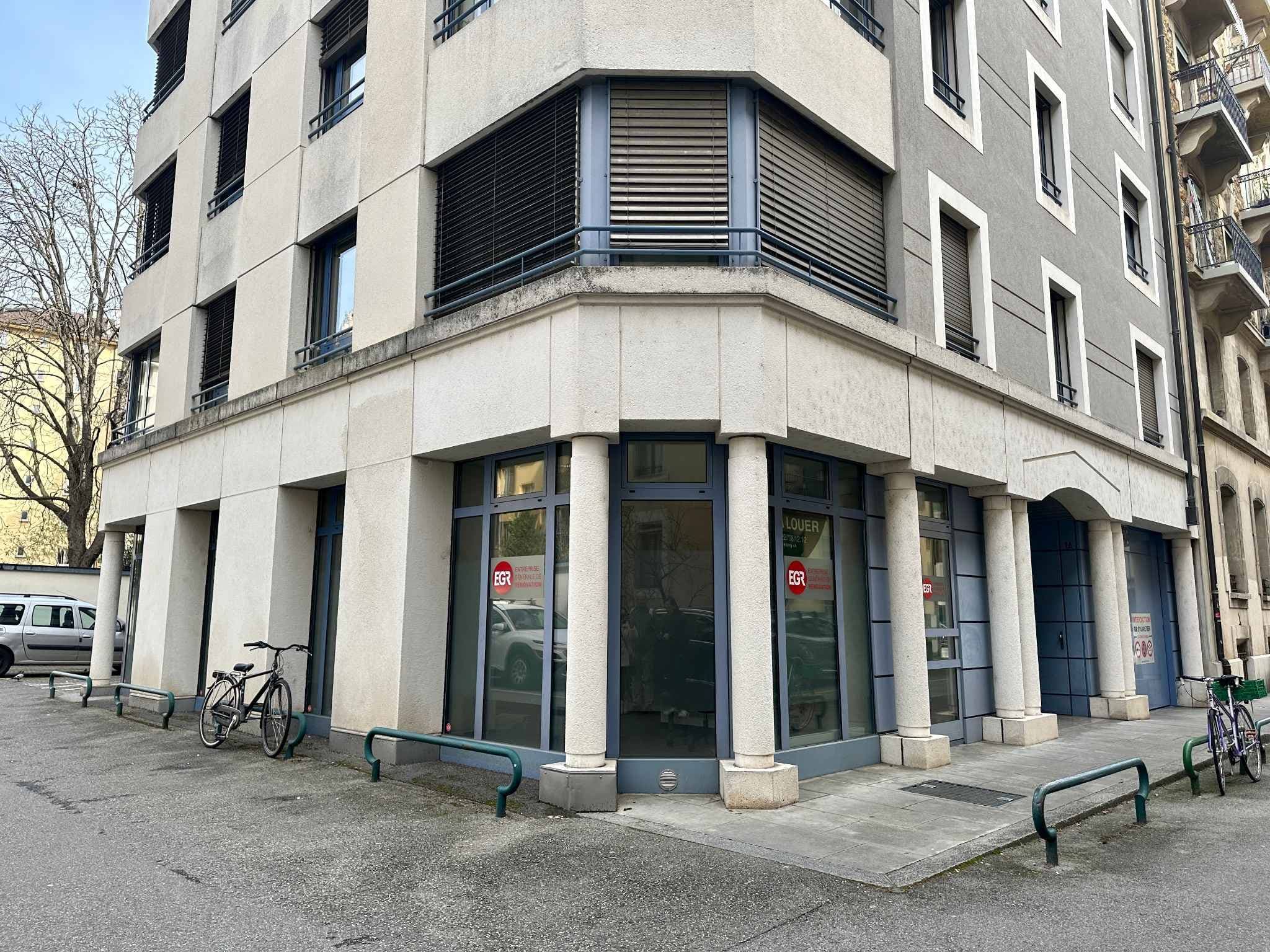 Saint-Jean / arcade d'env. 88 m2