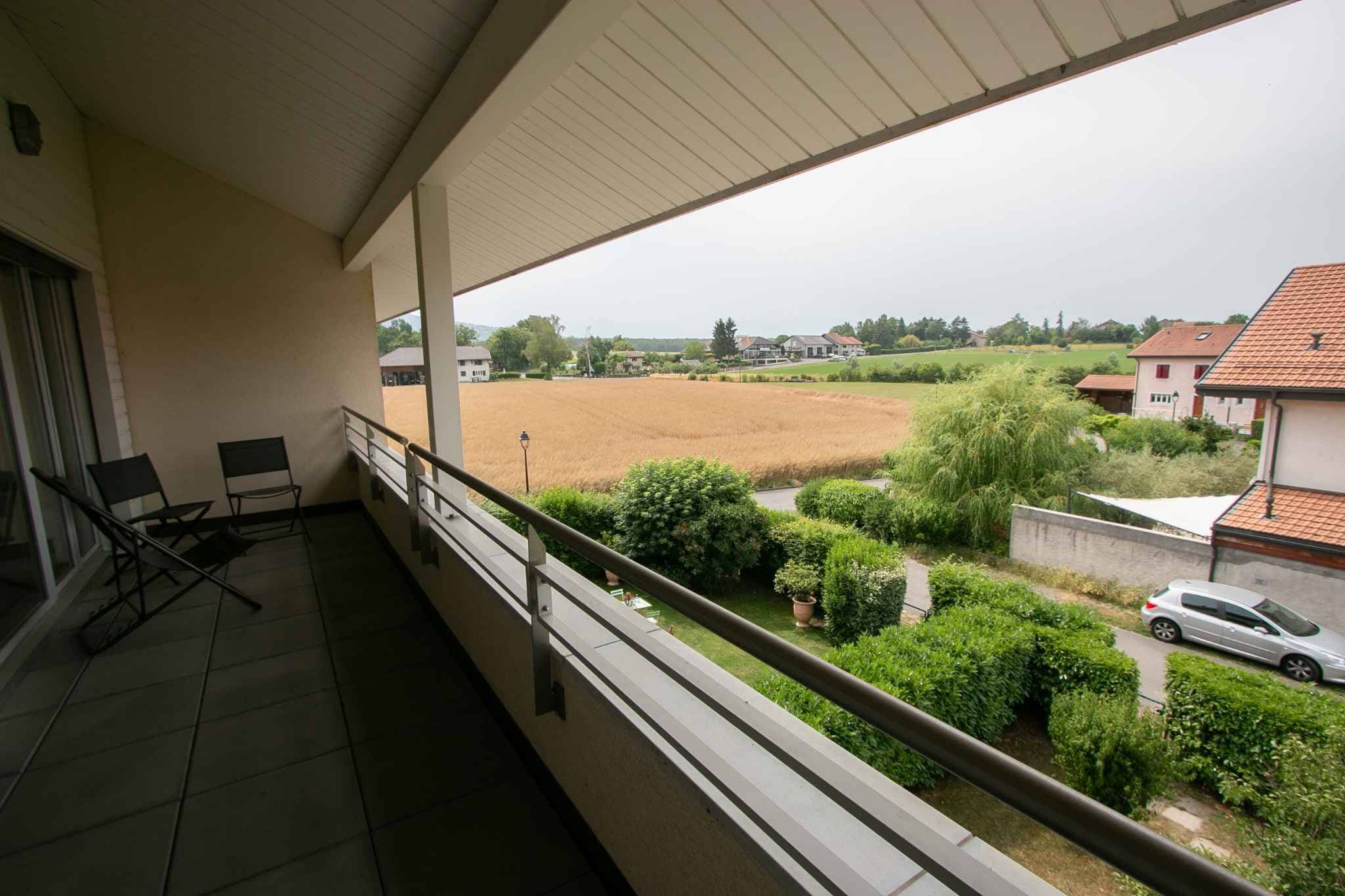 Lumineux duplex à Jussy