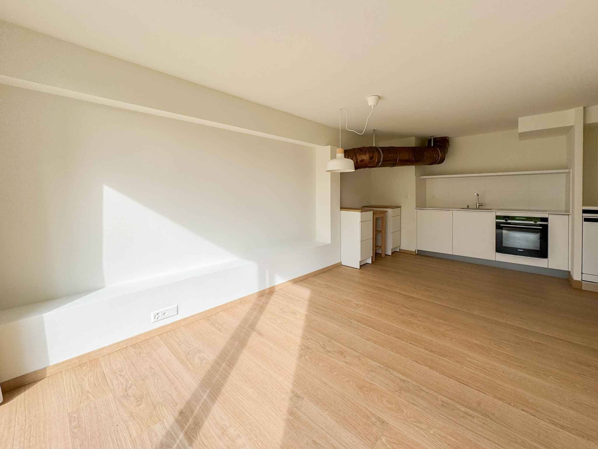 Lumineux appartement de 2 pièces